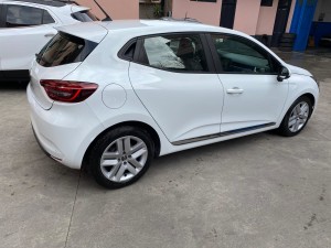 Renault clio V bianca (4)