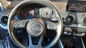 Audi Q2 grigio (14)