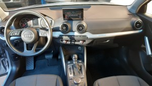 Audi Q2 grigio (7)