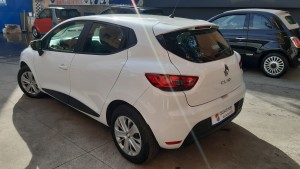 Renault Clio bianca (6)