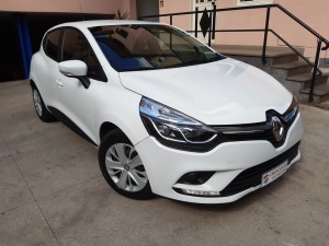 Renault clio (7)