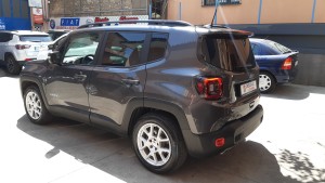 Jeep Renegade (11)