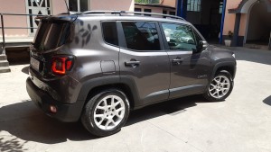 Jeep Renegade (8)