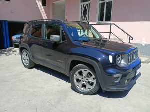 Jeep Renegade Limited nera (5)
