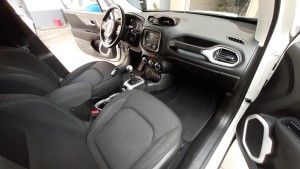 Jeep renegade bianca crescenzo automobili (18)