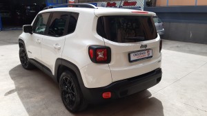 Jeep renegade bianca crescenzo automobili (8)