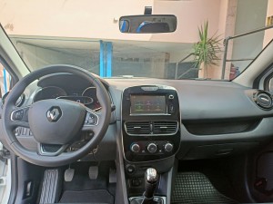 Clio 4 serie bianca (11)