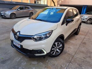 Renault Captur avorio 2018 (2)
