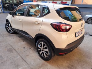 Renault Captur avorio 2018 (5)