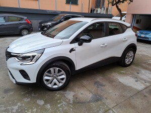 Renault Captur 2022 bianco (5)