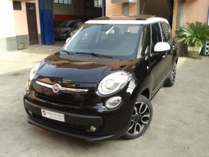 Fiat 500l lounge Nera tetto Bianco tetto apribile crescenzoautomobili (1)