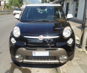 Fiat 500L trekking bicolore nera tetto bianco crescenzo automobili (1)
