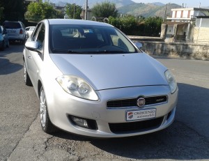 Bravo 1.9 emotion grigio chiaro crescenzo automobili (2)
