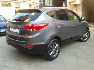 Hyundai ix35 Xpossible grigio scuro crescenzo automobili (3)