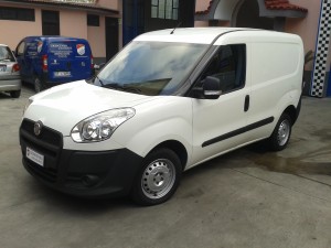 Fiat doblò cargo 3 serie bianco 2011 crescenzo automobili (2)