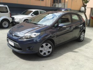ford fiesta 5 serie grigio scuro crescenzo automobili (2)