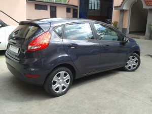 ford fiesta 5 serie grigio scuro crescenzo automobili (4)
