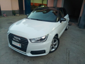 Audi A1 bianca grigio (2)