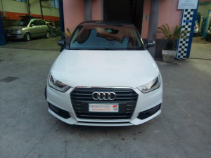 Audi A1 bianca grigio (3)