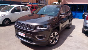 Jeep Compass granite crystal (3)