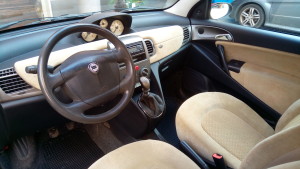 Lancia Ypsilon (10)