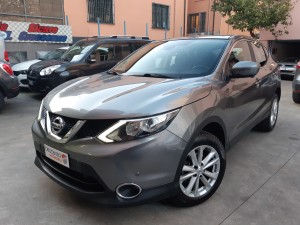 Nissan Qashqai (2)