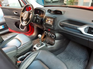 Jeep Renegade Limited rosso crescenzo automobili (15)