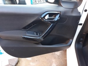 Peugeot 208 Crescenzo Automobili (18)