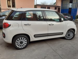 Fiat 500L bianca (8)