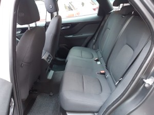 Jaguar F-Pace Bianco www.crescenzoautomobili (19)