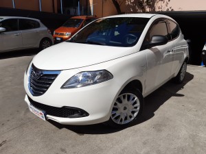 Lancia Ypsilon (1)