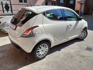 Lancia Ypsilon (15)
