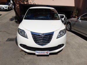 Lancia Ypsilon (5)