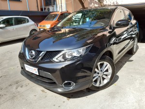 Nissan Qashqai nero crescenzo automobili (1)