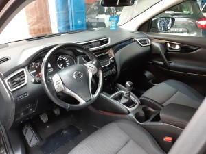Nissan Qashqai nero crescenzo automobili (11)