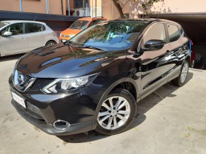 Nissan Qashqai nero crescenzo automobili (3)