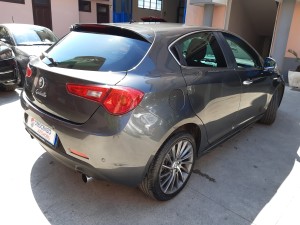 Alfa Romeo Giulietta Executive (14)