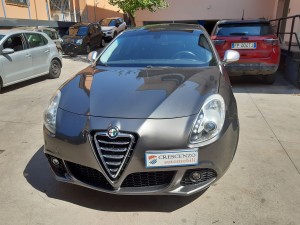 Alfa Romeo Giulietta Executive (4)