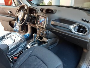 Jeep Renegade Granite Crystal crescenzo automobili (13)