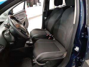 Lancia Ypsilon Blu di Blu crescenzo automobili (18)