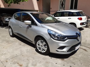 Renault Clio IV grigio argento (8)