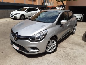 Clio 2017 argento (2)