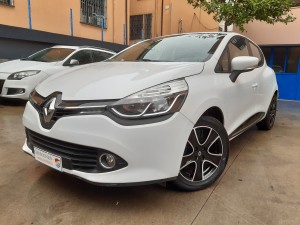Clio 4 Serie Bianca Crescenzo Automobili (1)