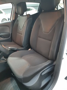 Clio 4 Serie Bianca Crescenzo Automobili (25)