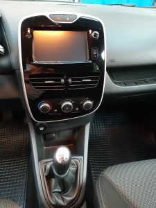 Clio 4 Serie Bianca Crescenzo Automobili (28)