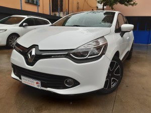 Clio 4 Serie Bianca Crescenzo Automobili (3)