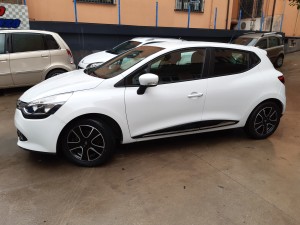 Clio 4 Serie Bianca Crescenzo Automobili (5)