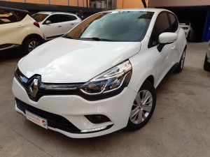 Renault Clio IV Crescenzo Automobili (3)