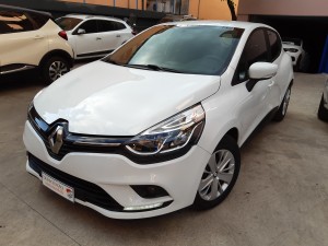 Renault Clio IV Crescenzo Automobili (4)