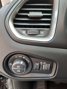 Jeep Renegade Granite Crystal crescenzo automobili (22)